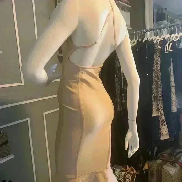 Pretty little thing - Picture 10 of 12